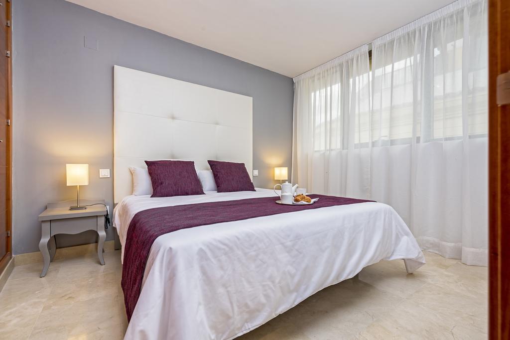 Goodplaces Larios Apartment Malaga Exterior photo